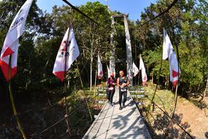 BIB: 
                            <button type="button" onclick="openModal(7023732)" class="btn btn-primary btn-sm float-right btn-popup" data-toggle="modal" data-target=".modal-high-quality">
                        <i class="fas fa-shopping-cart"></i> Add to Cart
                    </button>
                                            <button type="button" onclick="isThisMe(7023732, true)" class="btn btn-success btn-sm float-right btn-popup btn-isme hidden" data-toggle="tooltip" data-placement="bottom" title="นี่คือรูปของคุณใช่ไหม คลิกที่นี่เพื่อเอาเข้าอัลบั้ม">
                        <i class="fas fa-plus"></i> Add to album
                    </button>
                    <button type="button" onclick="isThisMe(7023732, false)" class="btn btn-warning btn-sm float-right btn-popup btn-isnotme hidden">
                        <i class="fas fa-ban"></i> Remove from album
                    </button>